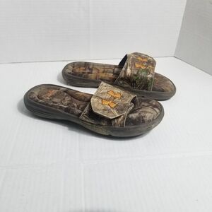 Under Armour Kids Camo Brown Slip-On Sandals with Orange Logo